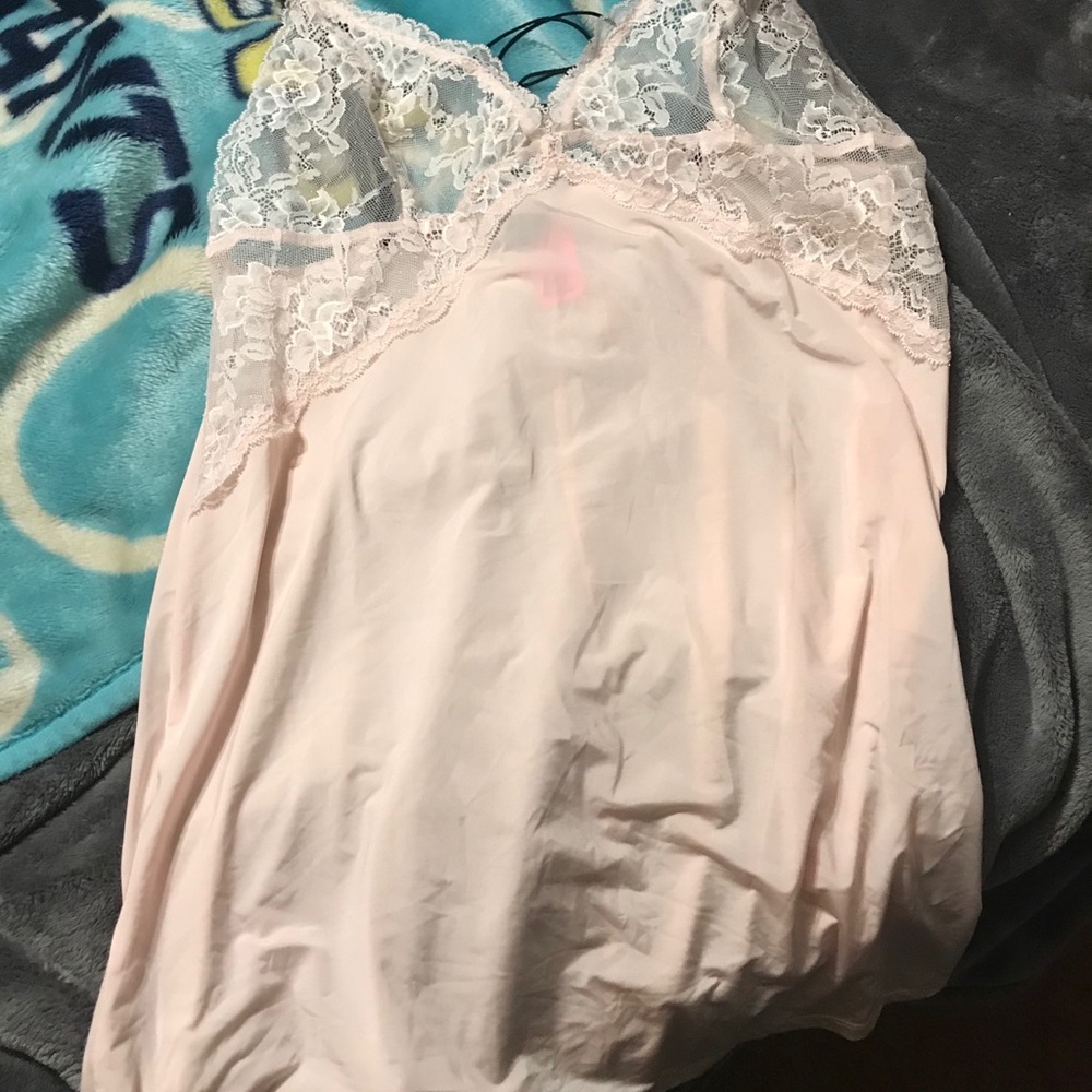 Slip - Picture 2 of 5